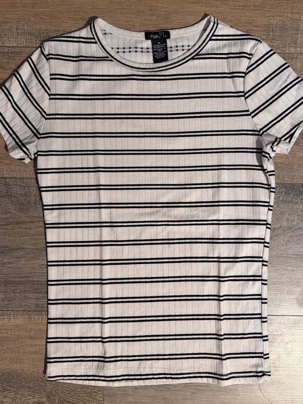 Rue21 White and Black Striped Short Sleeve Crew Tee